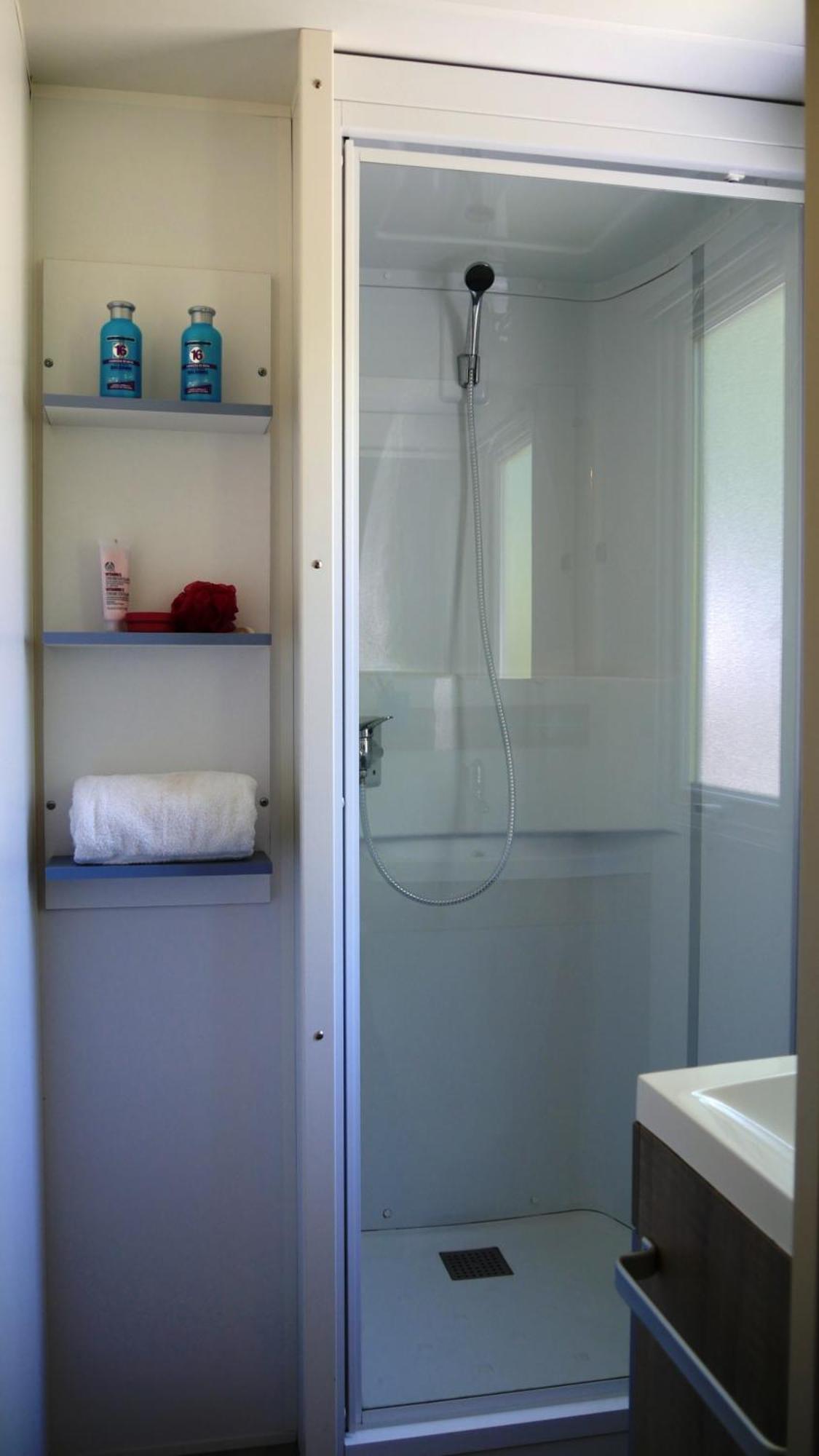 Happy Camp Mobile Homes In Village La Masseria 4*